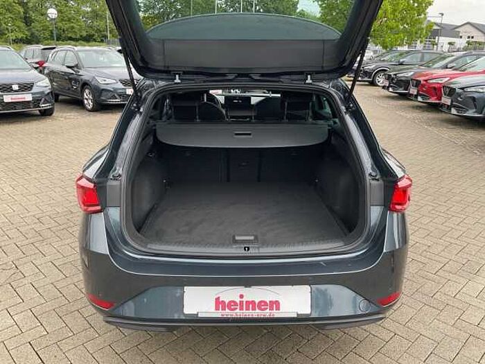 SEAT Leon Sportstourer Xcellence 1.5 eTSI VOLL LED