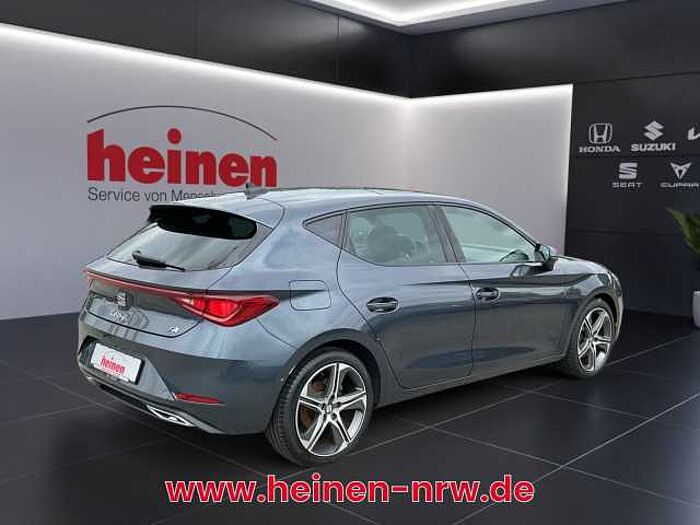 SEAT Leon FR 1.5 eTSI DSG 110 kW NAVI LED PANO