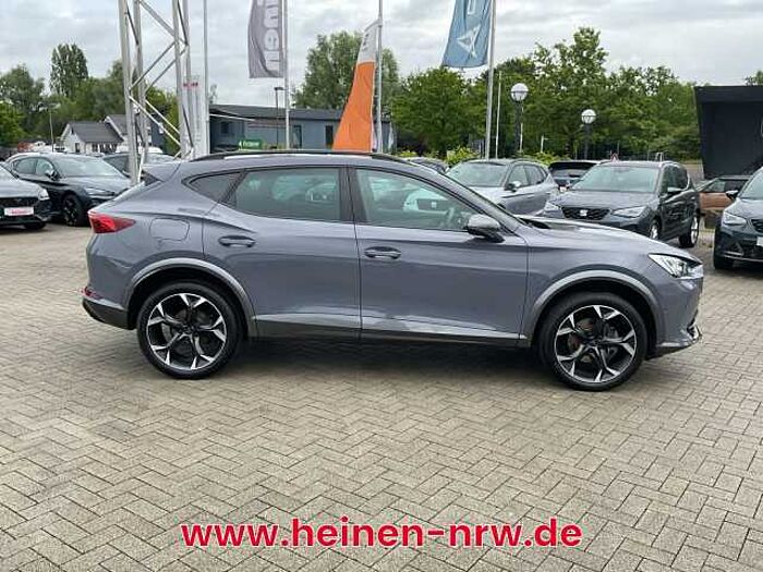 CUPRA Formentor 1.5 TSI DSG NAVI LED 19Z PANO