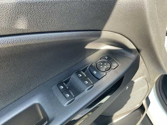 Ford EcoSport 1.0 Titanium LED 17Z-ALU AAHK