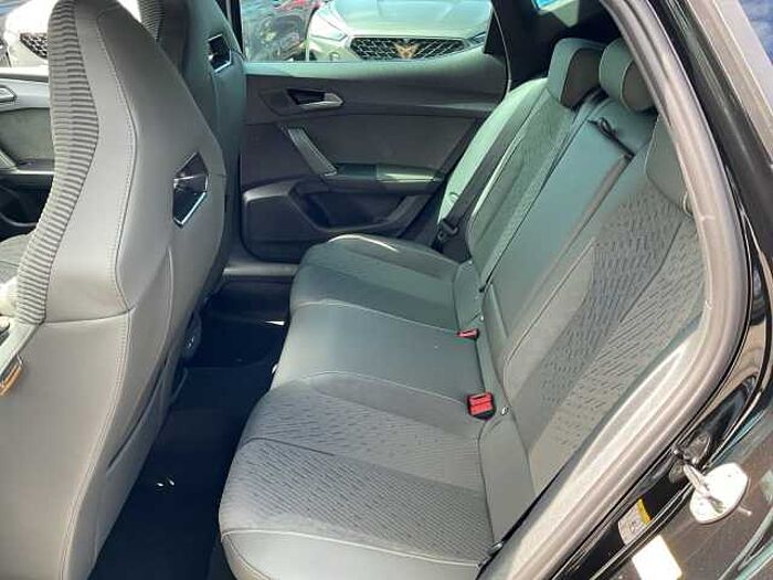 CUPRA Leon Tribe Edition 1.5 eTSI 110 kW 7-Gang-DSG LED