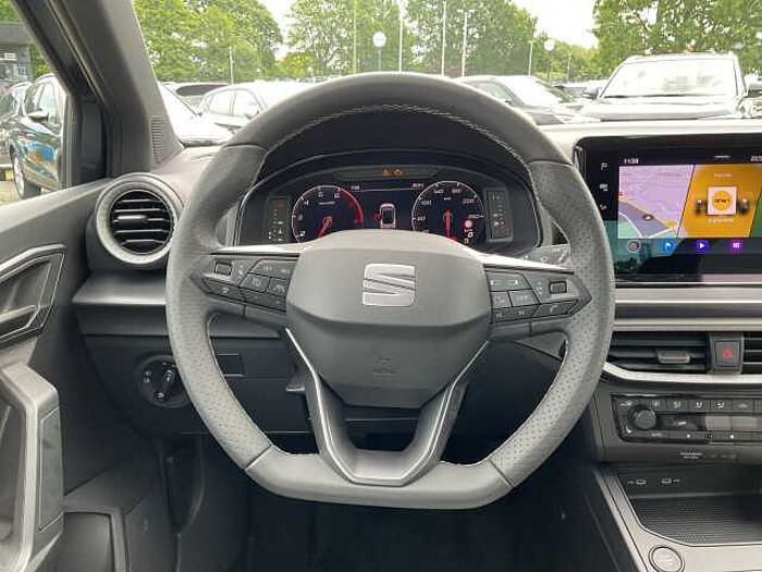 SEAT Arona FR 1.0 TSI 85 kW (116 PS) 6-Gang VOLL LED