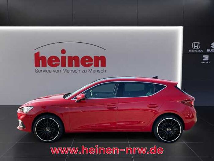 SEAT Leon 1.5 eTSI DSG Xcellence NAVI LED PANO