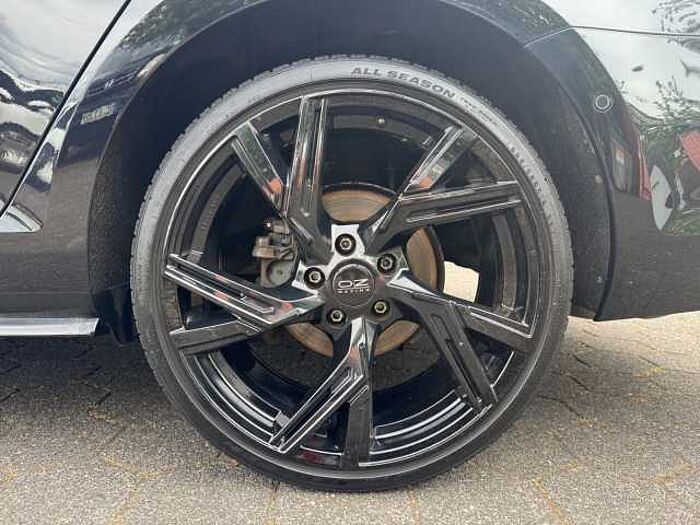 Volkswagen Golf VII Variant 2.0 TDI Comfortline R-LINE NAVI