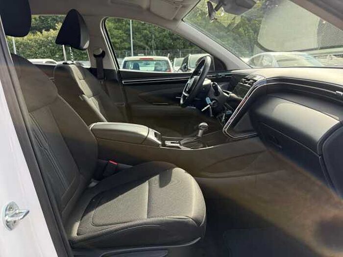 Hyundai TUCSON 1.6 T DCT MHEV SELECT Navi+SHZ+2xKlima+BT
