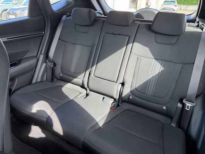 Hyundai TUCSON 1.6 T DCT MHEV SELECT Navi+SHZ+2xKlima+BT