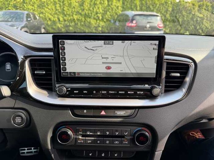 Kia ceed_SW 1.5T DCT GTL LED+NAVI+LM+KAM. +PDC cee'd