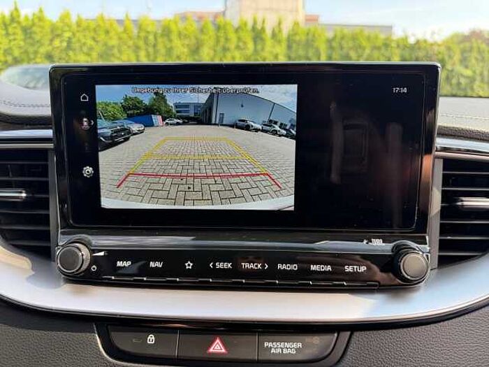 Kia ceed_SW 1.5T DCT GTL LED+NAVI+LM+KAM. +PDC cee'd