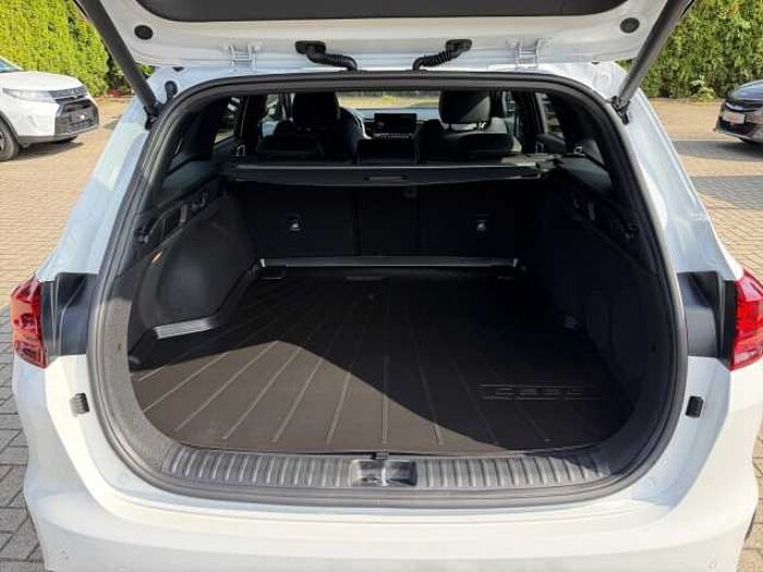 Kia ceed_SW 1.5T DCT GTL LED+NAVI+LM+KAM. +PDC cee'd