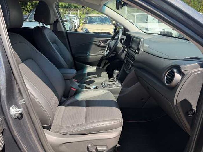 Hyundai Kona 1.6T DCT Premium LED+Navi+SHZ+LM+PDC