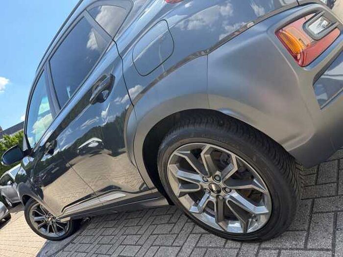 Hyundai Kona 1.6T DCT Premium LED+Navi+SHZ+LM+PDC