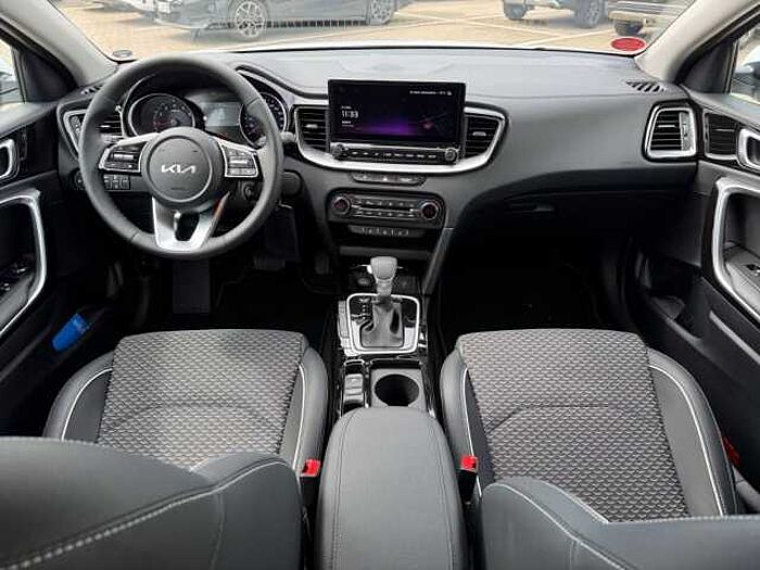 Kia Xceed 1.6T DCT Vision LED+NAVI+SHZ+2xKlima