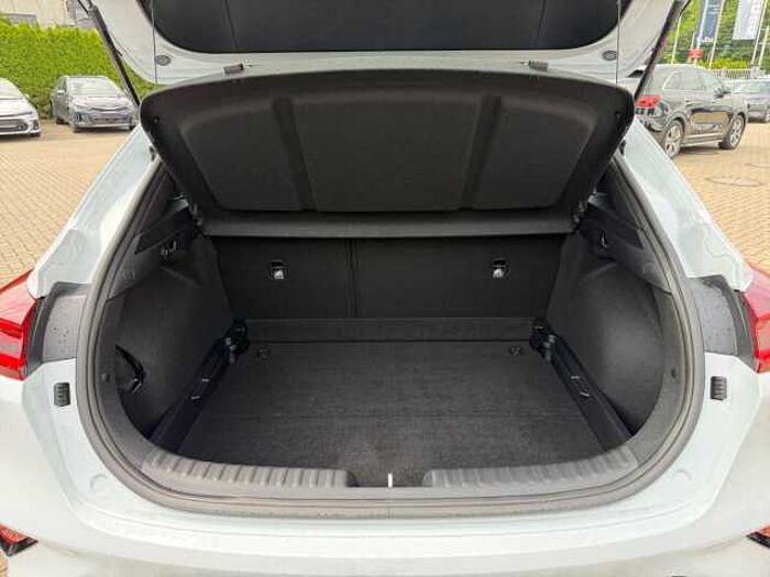 Kia Xceed 1.6T DCT Vision LED+NAVI+SHZ+2xKlima
