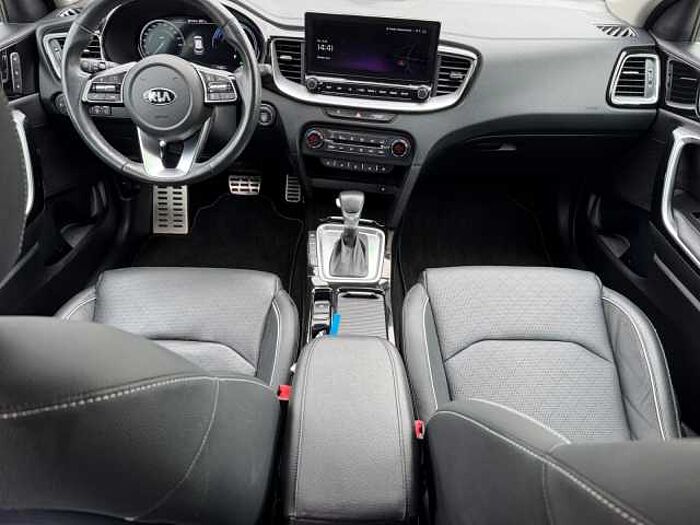 Kia Xceed 1.6 PHEV Platinum Edition LED+NAVI+SHZ+PDC