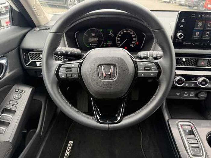 Honda Civic 2.0 e: HEV Elegance NAVI+DAB-RADIO+CARPLAY