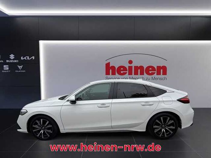 Honda Civic 2.0 e: HEV Elegance NAVI+DAB-RADIO+CARPLAY