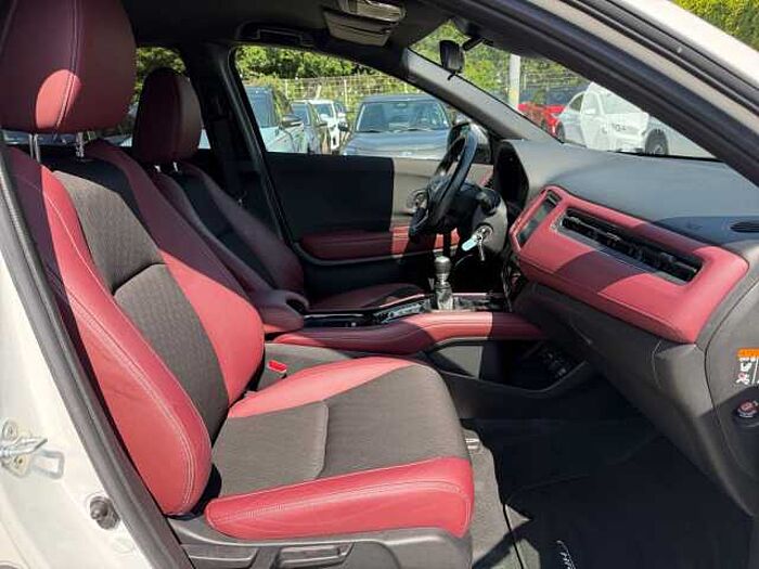 Honda HR-V 1.5T VTEC SPORT LED+NAVI+SHZ+2xKlima