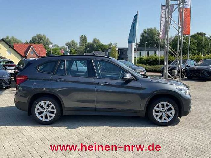 BMW X1 sDrive 18i Advantage Steptronic NAVI LED