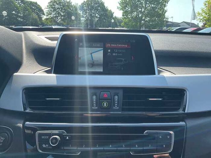 BMW X1 sDrive 18i Advantage Steptronic NAVI LED