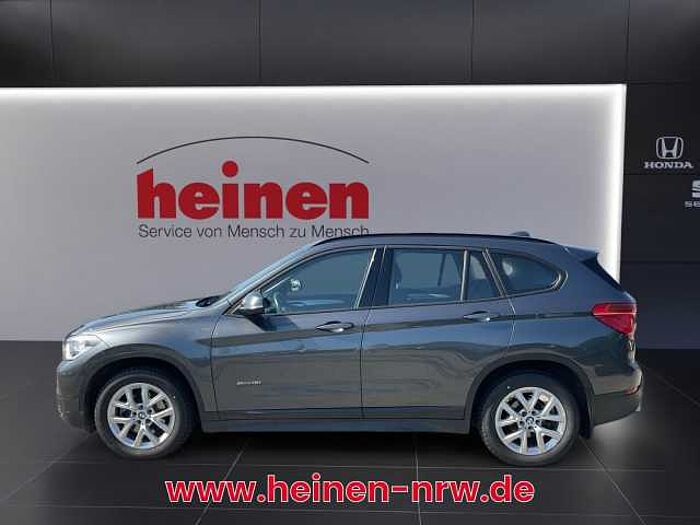 BMW X1 sDrive 18i Advantage Steptronic NAVI LED