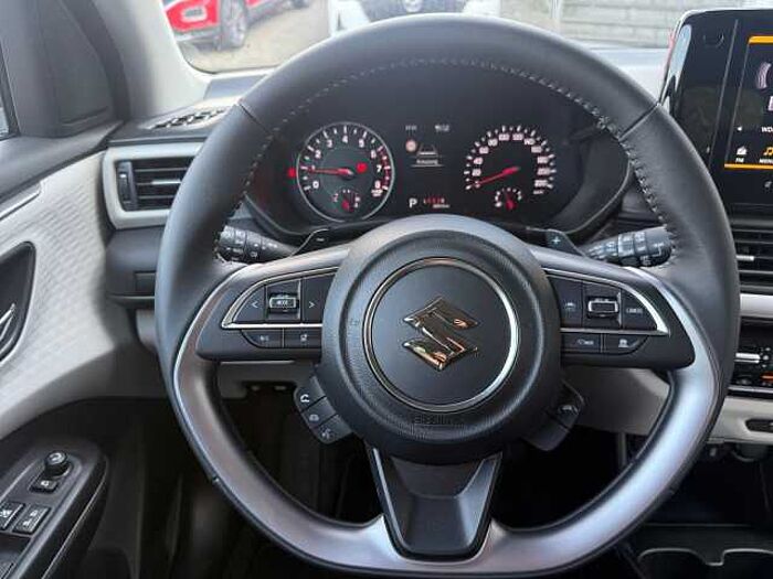 Suzuki Swift 1.2 Dualjet Comfort Plus NAVI+DAB+CARPLAY Comfort+