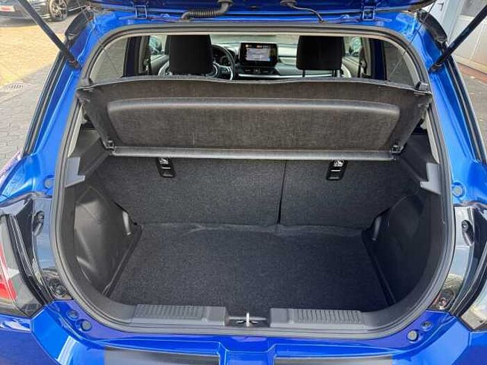 Suzuki Swift 1.2 Dualjet Comfort Plus NAVI+DAB+CARPLAY Comfort+