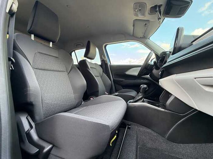 Suzuki Swift 1.2 Dualjet Comfort Plus NAVI+DAB+CARPLAY Comfort+
