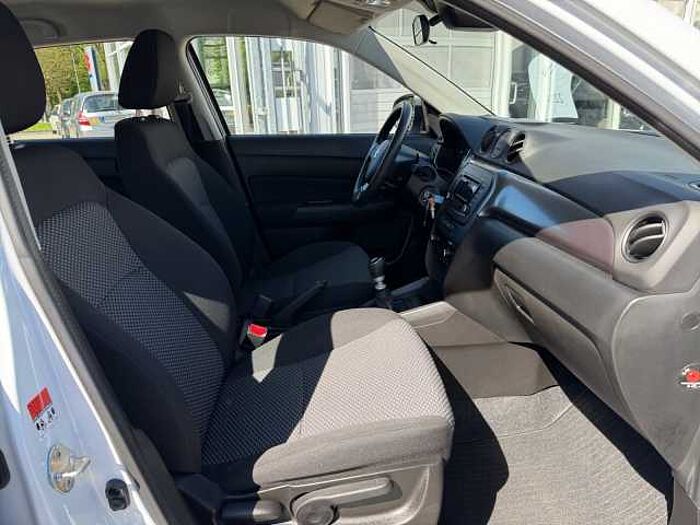 Suzuki Vitara 1.4 Club LED+Fernlichtass. +DAB+LED
