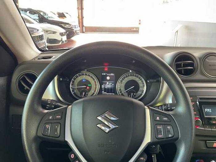 Suzuki Vitara 1.4 Club Hybrid USB+16Z-FELGEN