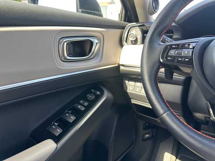 Honda HR-V 1.5 e:HEV Advance Style NAVI + DAB + CARPLAY
