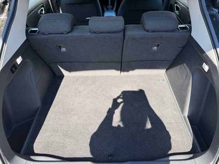 Honda HR-V 1.5 e: HEV Elegance NAVI+DAB-RADIO+CARPLAY