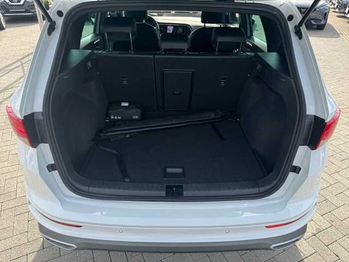 SEAT Ateca FR 1.5 TSI DSG AHK+LED+Navi+SHZ+Winterp.