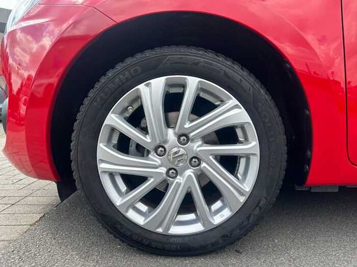 Suzuki Swift 1.0 Boosterjet Comfort NAVI + DAB + CARPLAY