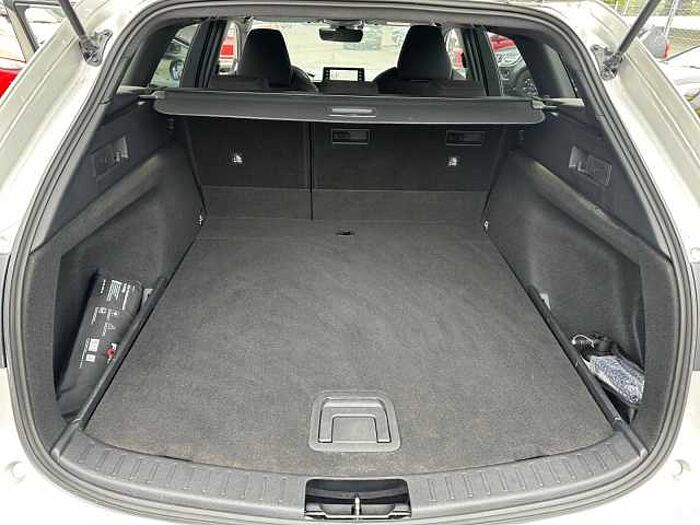 Suzuki Swace 1.8 Comfort+ NAVI+DAB+CARPLAY+ANDROID-AUTO