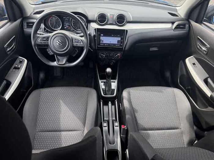 Suzuki Swift 1.0 Boosterjet Comfort NAVI + DAB + CARPLAY
