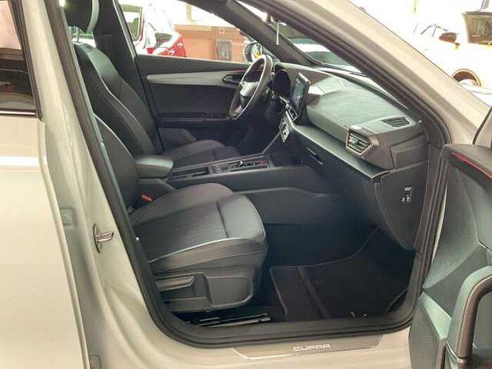 CUPRA Formentor 1.5 TSI DSG AHK+LED+18Z LM-FELGEN
