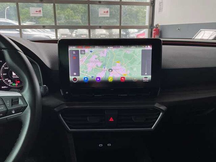 SEAT Leon Sportstourer 1.5 eTSI Xcellence DSG LED
