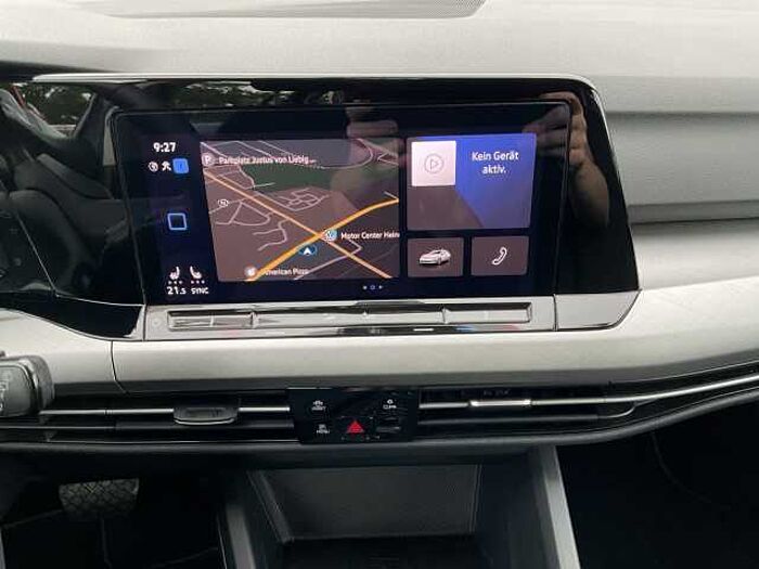 Volkswagen Golf VIII Variant 2.0 TDI DSG Life NAVI LED AHK
