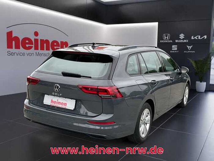 Volkswagen Golf VIII Variant 2.0 TDI DSG Life NAVI LED AHK