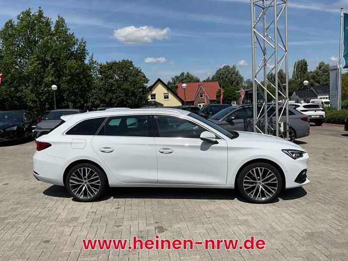 SEAT Leon Sportstourer Xcellence 1.5 eTSI DSG NAVI+LED