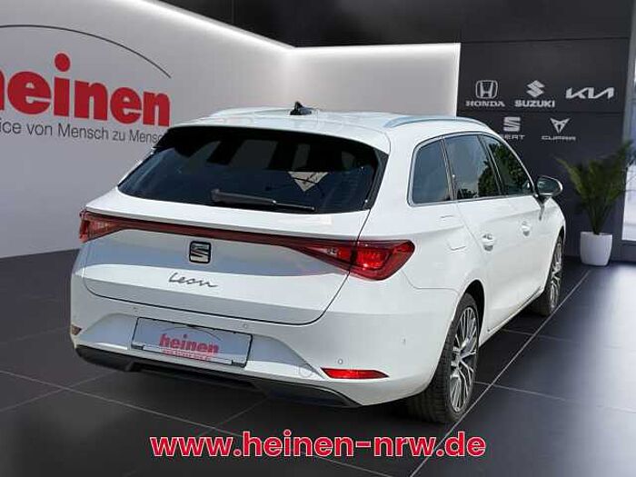 SEAT Leon Sportstourer Xcellence 1.5 eTSI DSG NAVI+LED