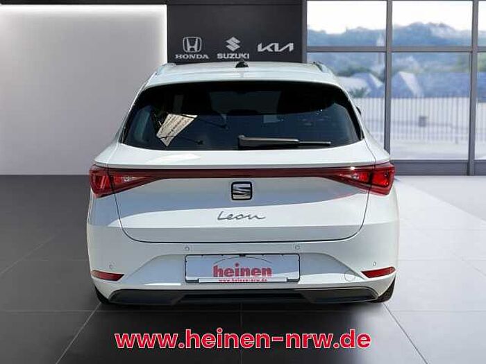 SEAT Leon Sportstourer Xcellence 1.5 eTSI DSG NAVI+LED