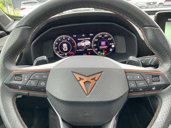 CUPRA Formentor 1.5 TSI DSG NAVI LED ACC PANO Basis