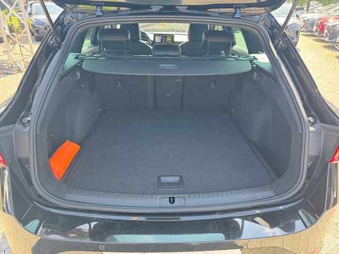 SEAT Leon Sportstourer FR 2.0 TDI 4Drive DSG NAVI LED