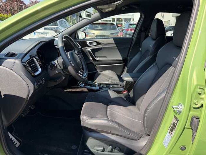 Kia Xceed 1.6T DCT GT Line LED+NAVI+SHZ+2xKLIMA