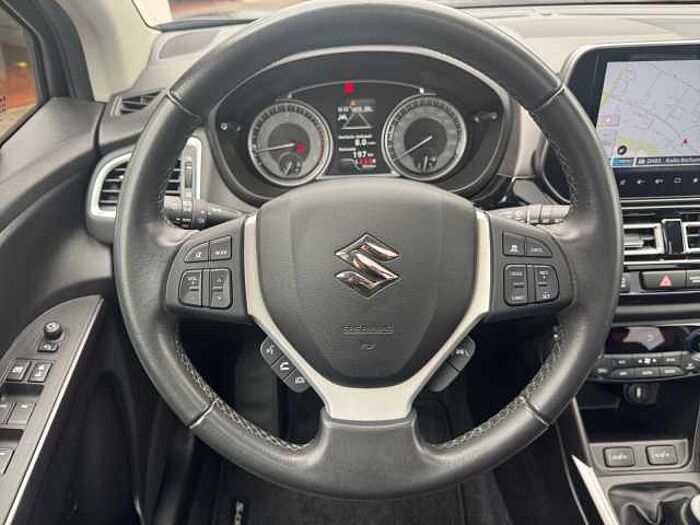 Suzuki S-Cross 1.4 Comfort+ Allgrip NAVI + DAB + CARPLAY SX4