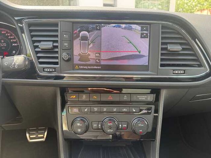 SEAT Leon ST 2.0 TSI DSG 4Drive 300 NAVI+LED+BEATS+19Z Cupra