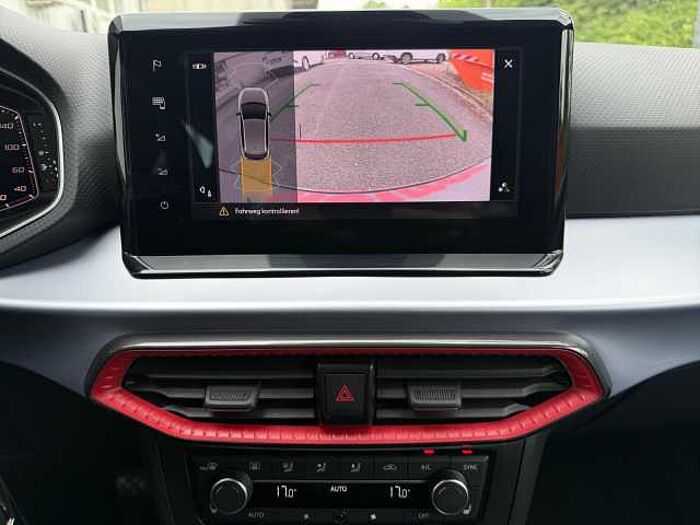 SEAT Ibiza 1.0 TSI FR SITZHEIZUNG+NAVI+CARPLAY+DAB