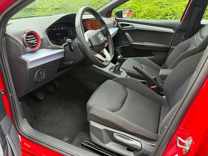 SEAT Ibiza 1.0 TSI FR SITZHEIZUNG+NAVI+CARPLAY+DAB