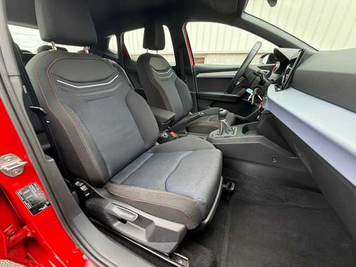 SEAT Ibiza 1.0 TSI FR SITZHEIZUNG+NAVI+CARPLAY+DAB